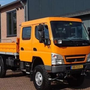 foto 6,5t / 4x4 Sklápěč Mitsubishi Pfau Rexter 6míst