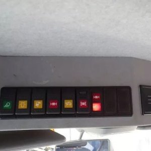 foto 6,5t / 4x4 Sklápěč Mitsubishi Pfau Rexter 6míst